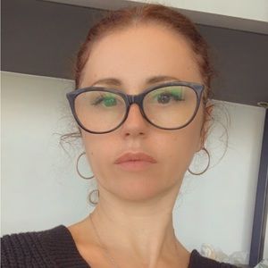 Meet your Posher, Cristiana